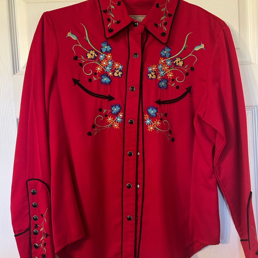 Release your inner cowgirl with this STUNNER!!